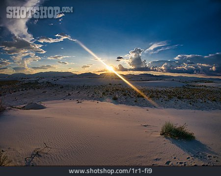 
                Sonnenuntergang, White Sands National Monument                   