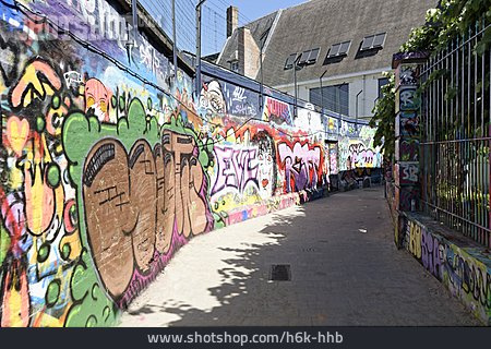 
                Graffiti, Werregarenstraat                   