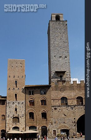 
                Geschlechtertürme, San Gimignano                   