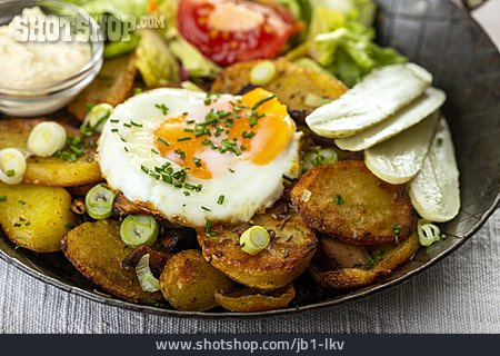 
                Bratkartoffeln, Bauernfrühstück                   