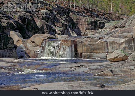 
                Wasserfall, Gebirgsbach, Gestein                   