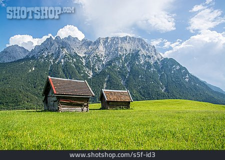 
                Holzhütte, Karwendelgebirge                   