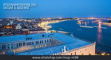 
                Venedig, Dogenpalast, Canale Grande                   