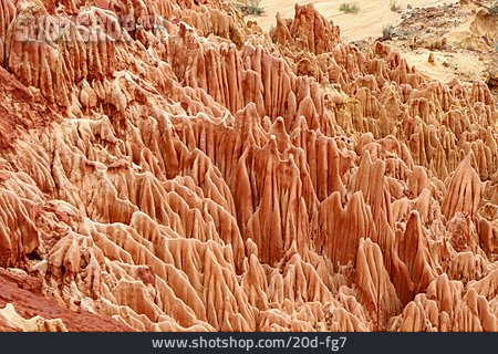 
                Sandsteinfelsen, Madagaskar, Tsingy Rouge                   