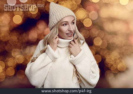 
                Mütze, Strickpullover, Winterkleidung                   
