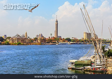 
                Fernsehturm, Nil, Kairo                   