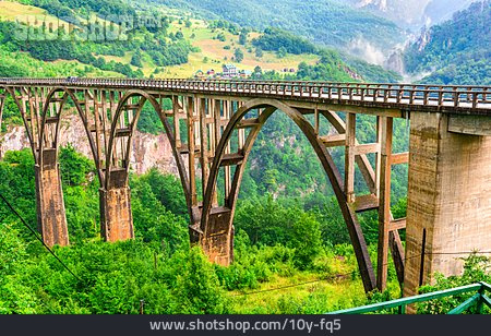 
                Brücke, Bogenbrücke, Montenegro, Durdevica-tara-brücke                   