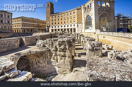 
                Römisches Amphitheater, Lecce                   