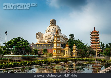 
                Vietnam, Buddhastatue                   
