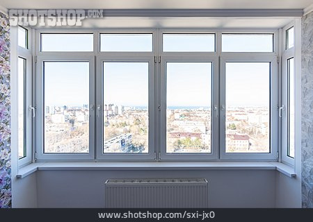 
                Fenster, Fensterfront, Stadtwohnung                   
