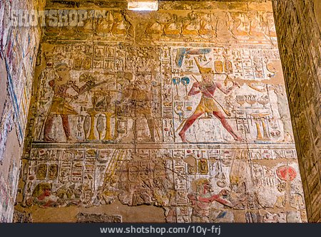 
                Pharao, Relief, Karnak-tempel, ägyptische Kunst                   