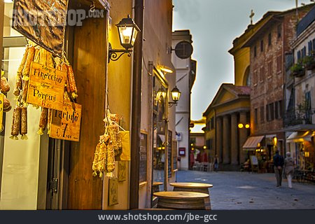 
                Salami, Geschäft, Perugia                   