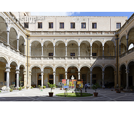 
                Bibliothek, Palermo, Biblioteca Centrale Della Regione Siciliana                   