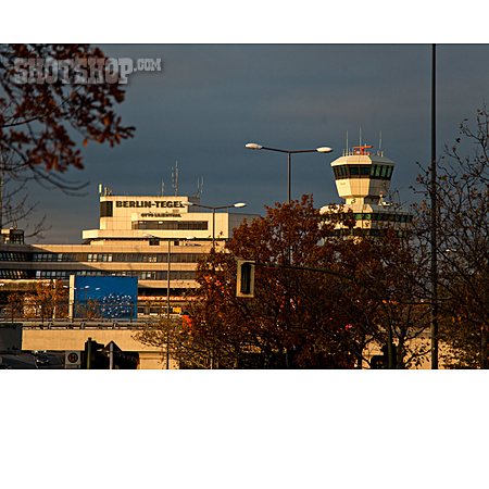 
                Flughafen, Otto Lilienthal                   