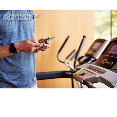 
                Smartphone, Fitnessstudio, App                   