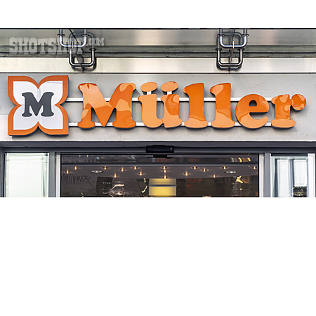 
                Müller                   