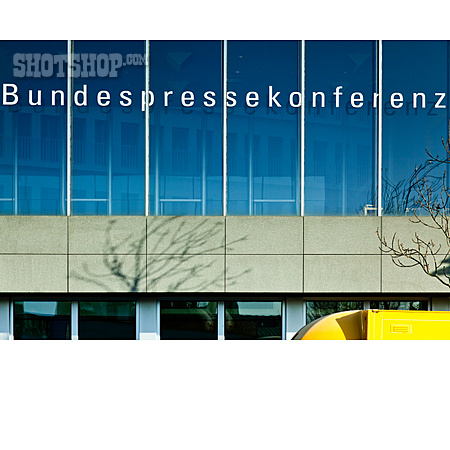 
                Bundespressekonferenz                   