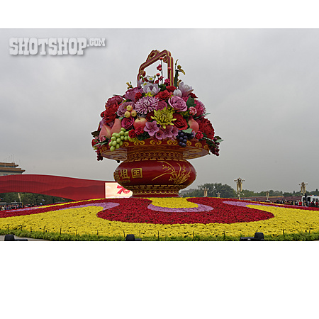 
                Blumenstrauß, Tiananmen-platz                   