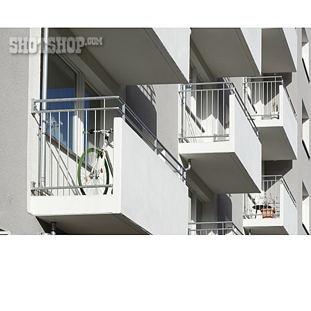
                Balkon, Appartment, Stadtwohnung                   
