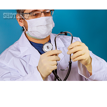 
                Arzt, Untersuchung, Stethoskop                   