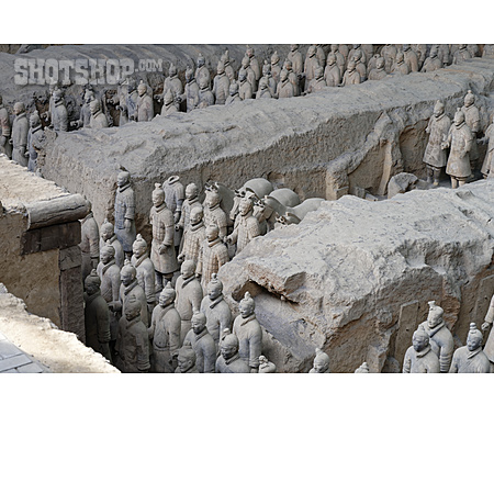 
                Mausoleum Qin Shihuangdis, Terrakotta-armee, Soldatenfiguren                   