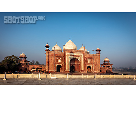 
                Taj Mahal, Agra, Kau Ban Moschee                   