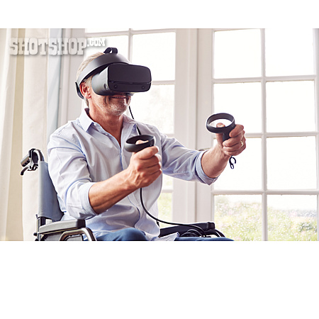 
                Virtuelle Realität, Gehbehindert, Virtual-reality-headset                   
