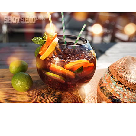 
                Cocktail, Sangria, Sommergetränk                   