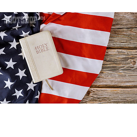 
                Usa, Nationalflagge, Holy Bible                   