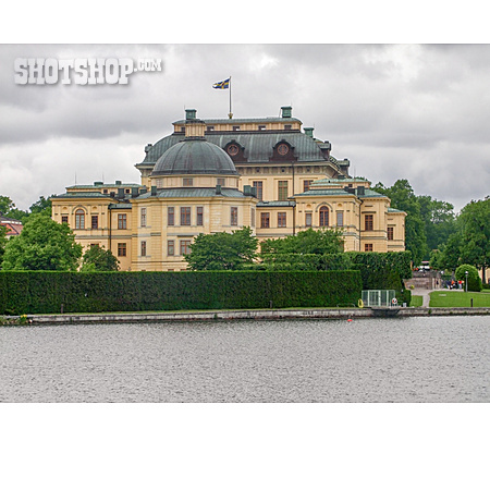 
                Schloss Drottningholm                   