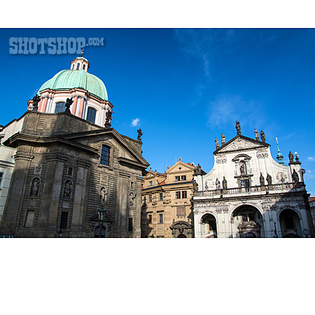 
                Prag, Barockkirche, Kreuzherrenkirche                   