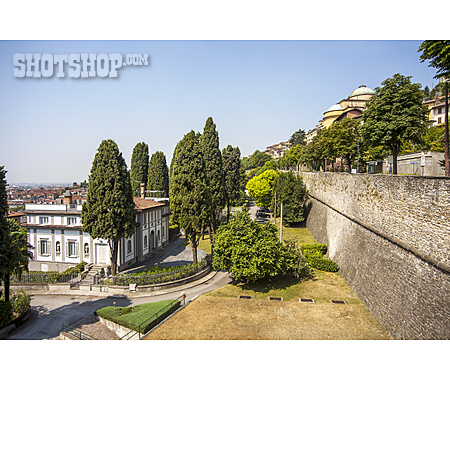 
                Altstadt, Stadtmauer, Bergamo                   