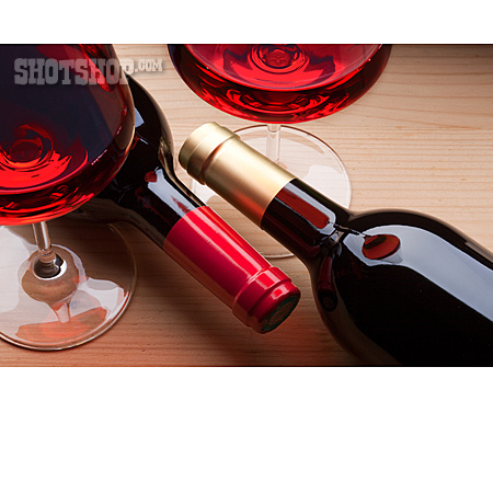 
                Rotwein, Weinprobe, Degustation                   