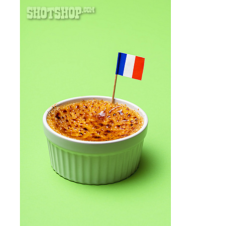 
                Creme Brulee, Französische Küche                   
