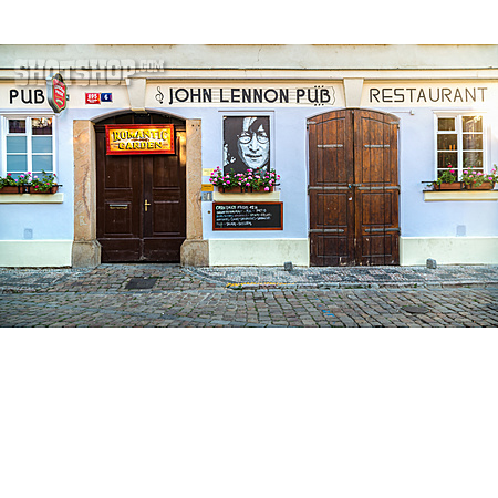 
                Prag, John Lennon Pub                   