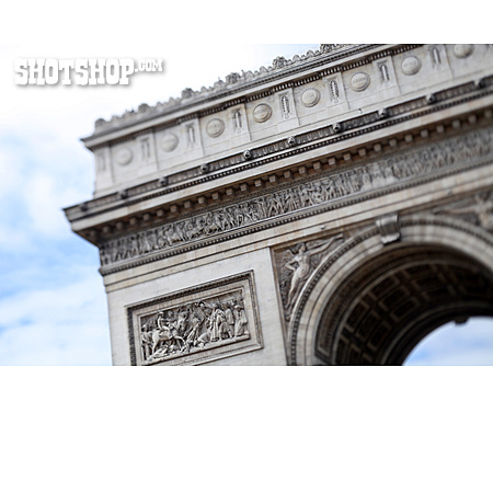 
                Arc De Triomphe                   