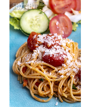 
                Spaghetti, Mittagessen                   