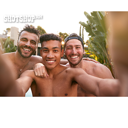 
                Urlaub, Männerfreundschaft, Selfie                   