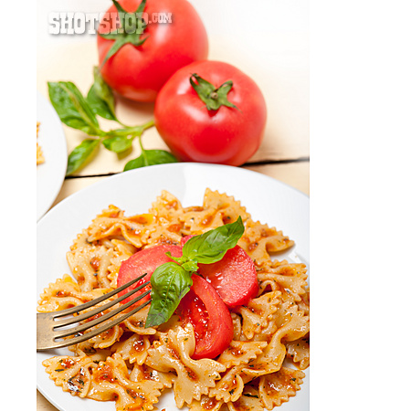 
                Pasta, Italienische Küche, Farfalle, Mittagessen                   