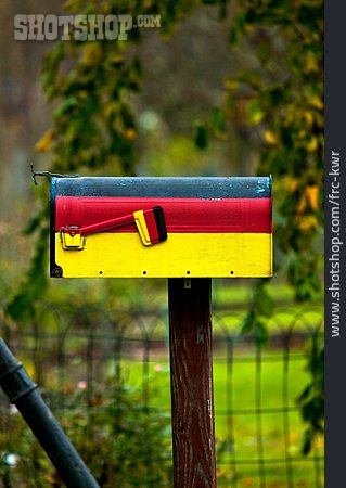 
                Deutschlandfarben, Briefkasten                   