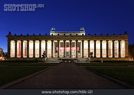 
                Berlin, Altes Museum                   