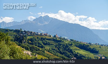 
                Südtirol, Dorf Tirol                   