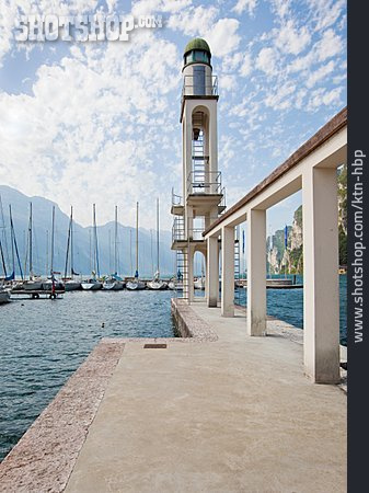 
                Hafen, Sprungturm, Riva Del Garda                   