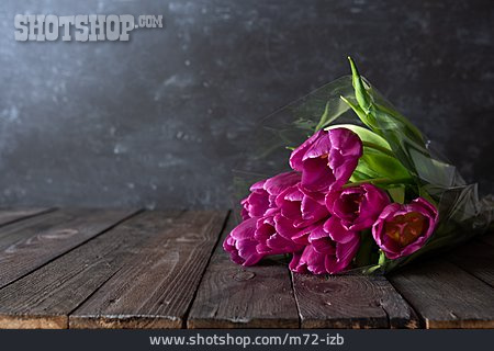 
                Tulpenstrauß, Blumengeschenk                   