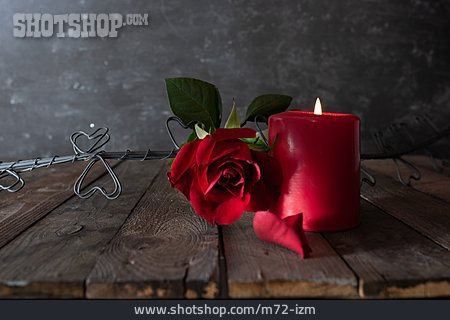 
                Rose, Kerze, Romantisch                   