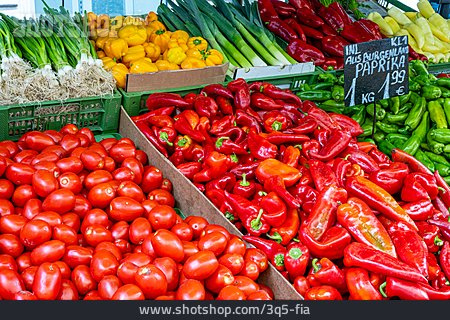
                Ernährung, Auslage, Gemüsemarkt                   