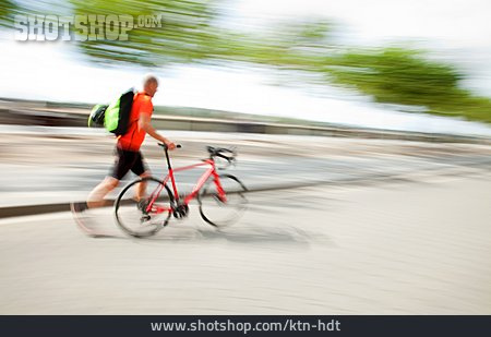 
                Fortbewegung, Fahrrad, Joggen                   