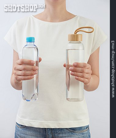 
                Trinkwasser, Glasflasche, Trinkflasche, Wiederverwendbar                   