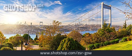 
                Bosporus, Istanbul, Fatih-sultan-mehmet-brücke                   