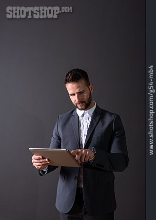 
                Geschäftsmann, Online, Tablet-pc                   